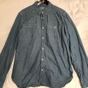 Gap Cotton Denim Style Shirt. Never Worn